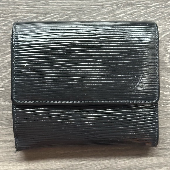 Louis Vuitton Elise Epi Leather Trifold Wallet